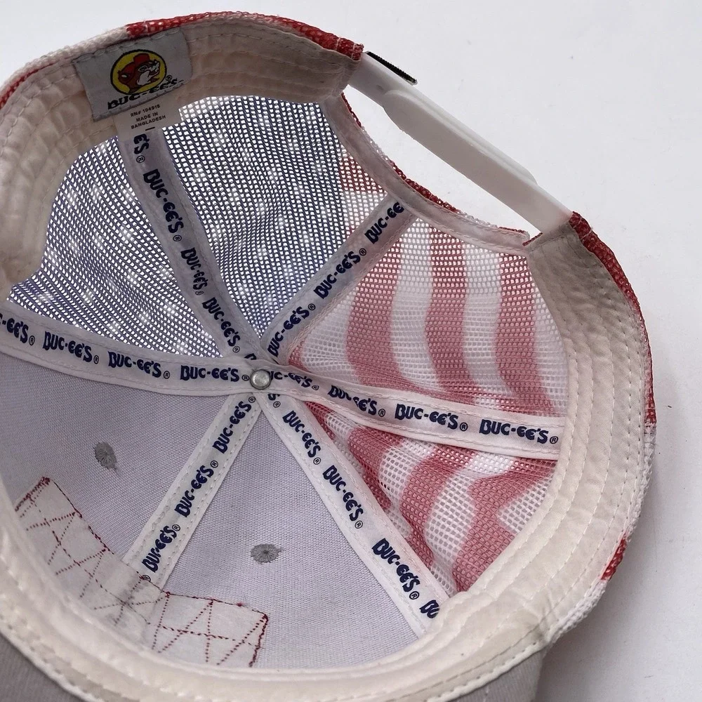 Buc-Ees Patriotic Hat Patriotic SnapBack Trucker Mesh American Flag Stars Stripe